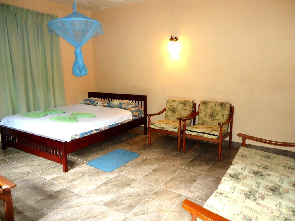 Green Woods Guest Kandy Habitación foto